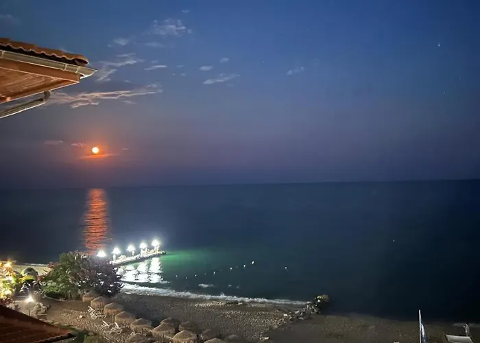 Апартамент Garden Of Eden- Sweet Dreams Rey&mar Saint