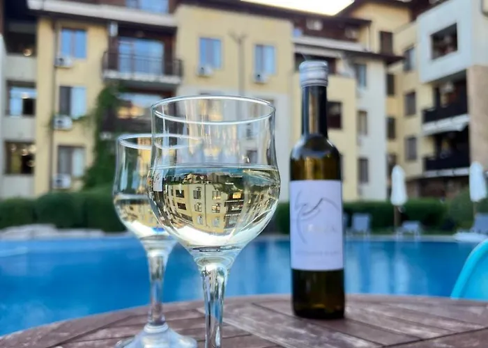 Garden Of Eden- Sweet Dreams Rey&mar Saint Апартамент