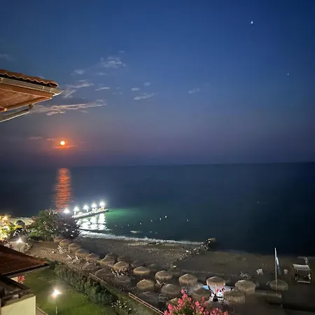 公寓 Garden Of Eden- Sweet Dreams Rey&mar Saint