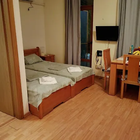 Apartment Garden Of Eden- М104 Reymar *
