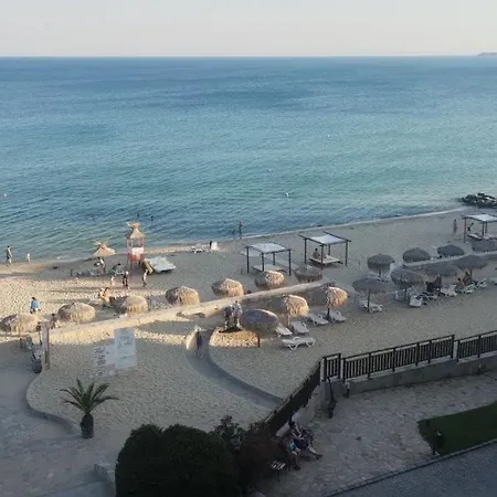 Garden Of Eden- м104 Reymar * Sveti Vlas