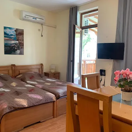 Apartmán Garden Of Eden- м104 Reymar *