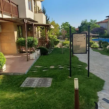 Garden Of Eden- м104 Reymar Apartmán *