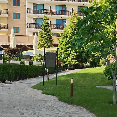 Garden Of Eden- м104 Reymar Sveti Vlas