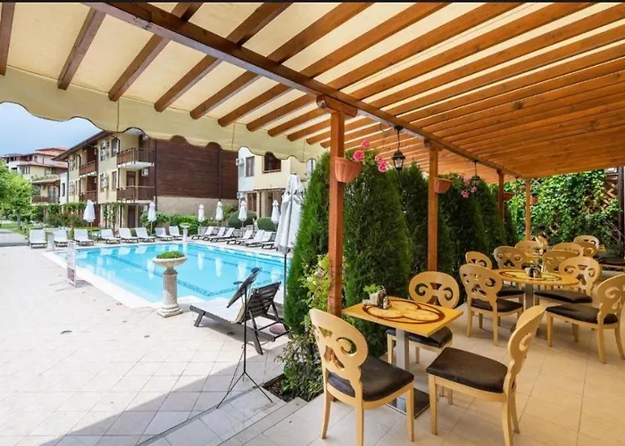 Garden Of Eden- Sweet Dreams Rey&mar Saint